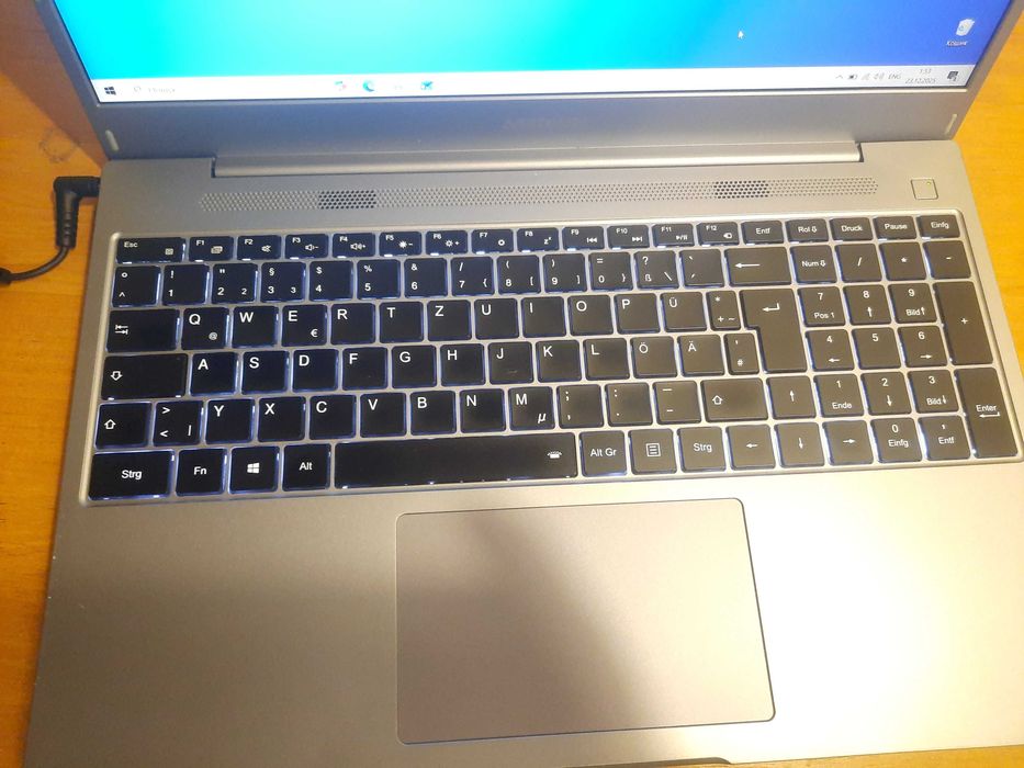 классный ноутбук 2021 года, игровой, быстрый, SSD