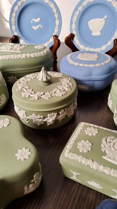 порцеляна Wedgwood скринька тарілка