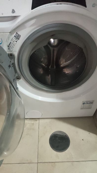 Máquina de lavar e secar em