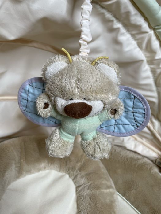 Заколисуючий центр Graco. Укачивающий центр Graco