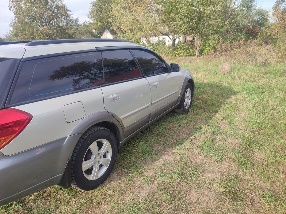 Продам Субару Легаси Аутбек