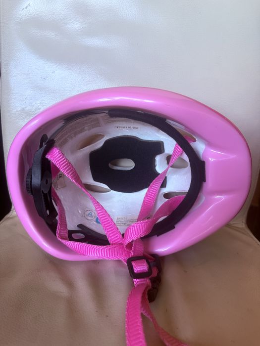 Шолом велосипедний для дівчинки Barbie