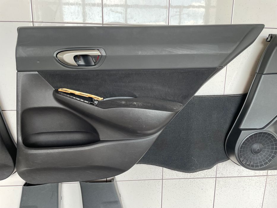 Задние дверные карты (чёрные) (Honda Civic 4D)
