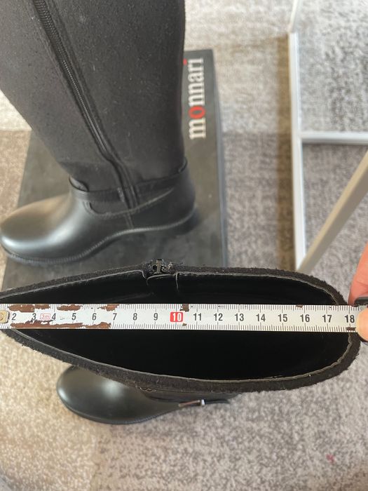 Kalosze firmy momari