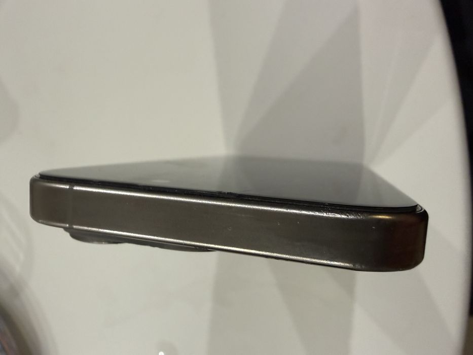 Iphone 15 pro Natural titanium ,256,e-sim