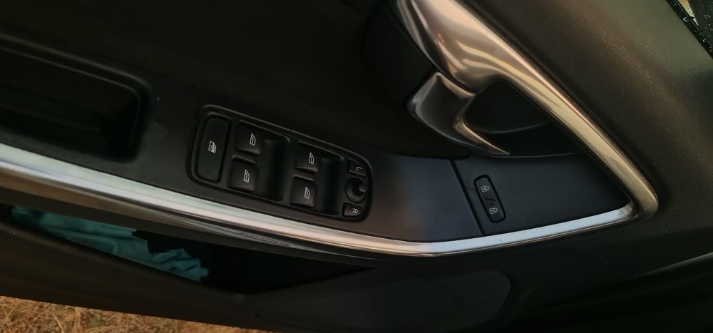 Volvo v60 d3 2013