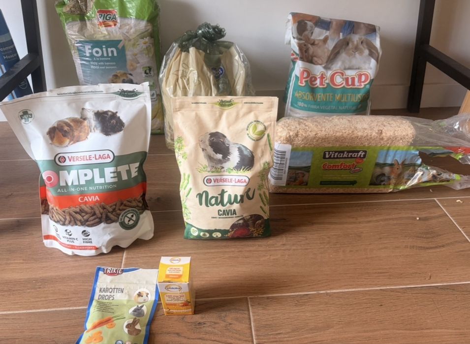 Gaiola, acessórios e comida de Porquinho da Índia