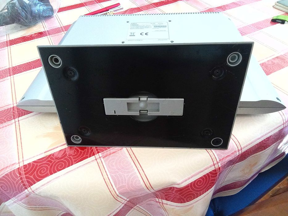 TV LCD - AÍRIS- a funcionar como nova