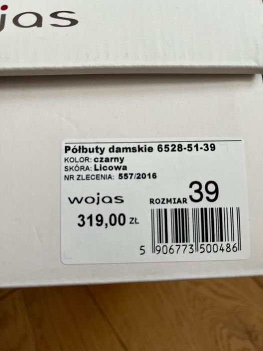 Wojas trampki półbuty czarbe 39