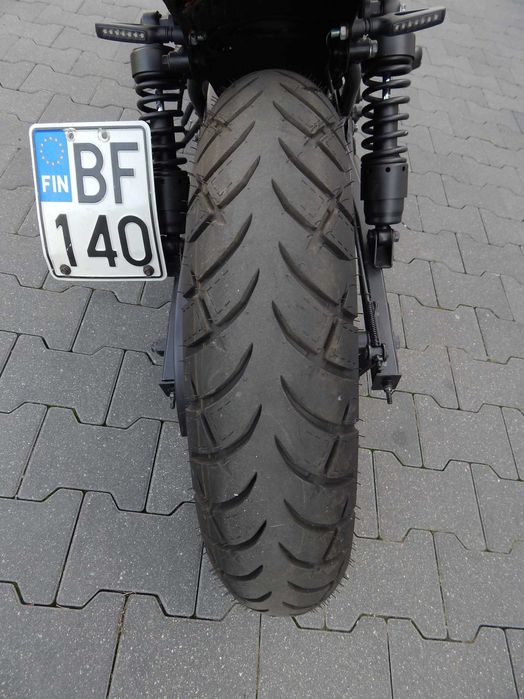 Honda Rebel 125 Custom