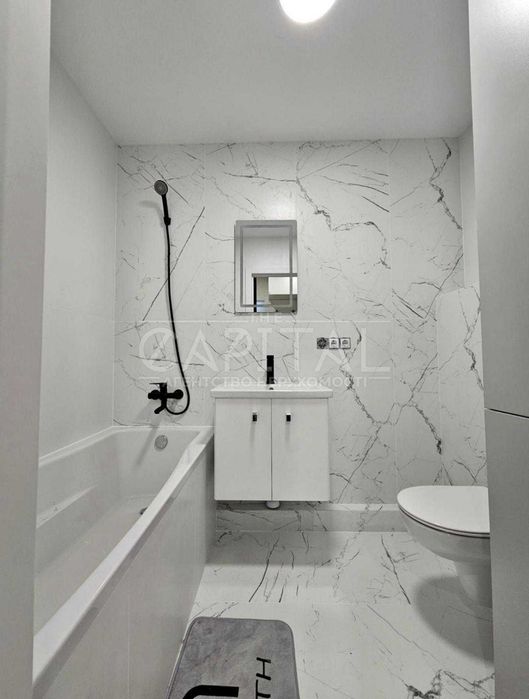 Продаж 2-кімнатної квартири ЖК "Нова Англія"