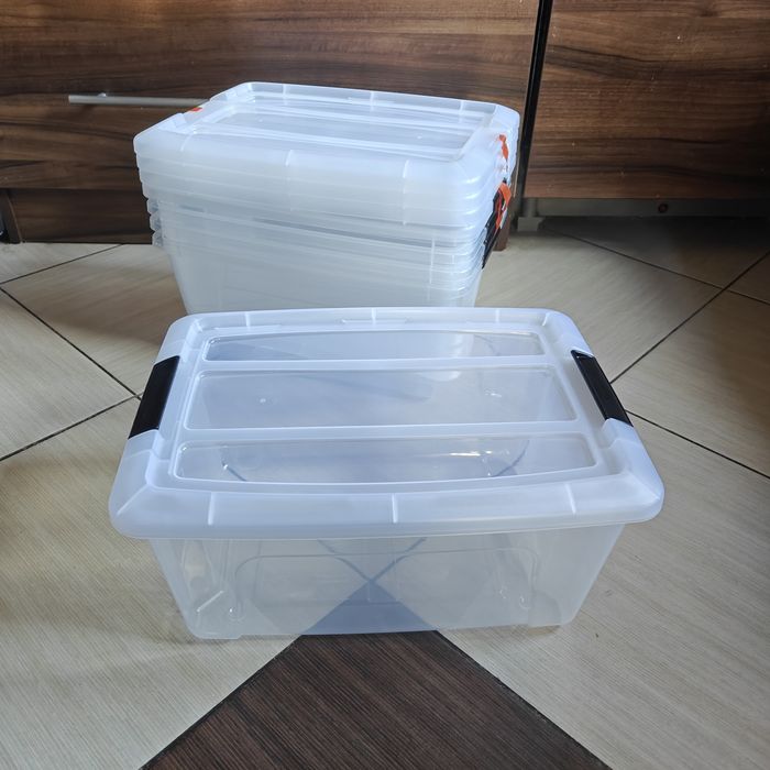 5 pojemnik organizer plastikowy z pokrywą.Nowe pudełko.