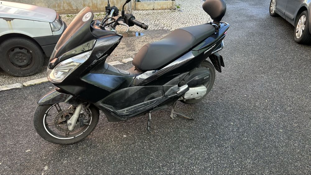 Honda pcx 2014 bem cuidada