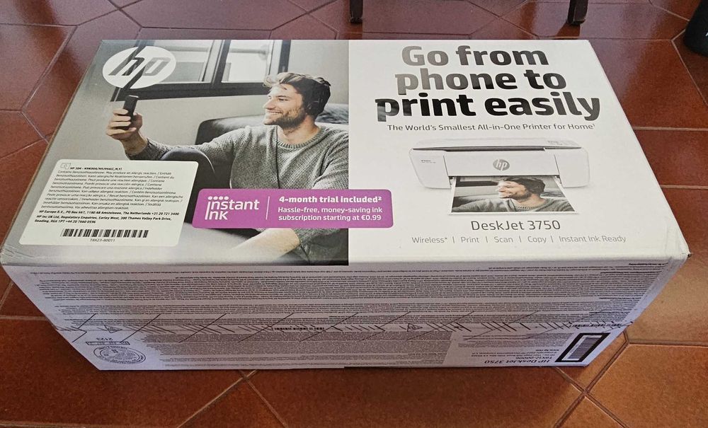 Impressora Deskjet 3750 nova