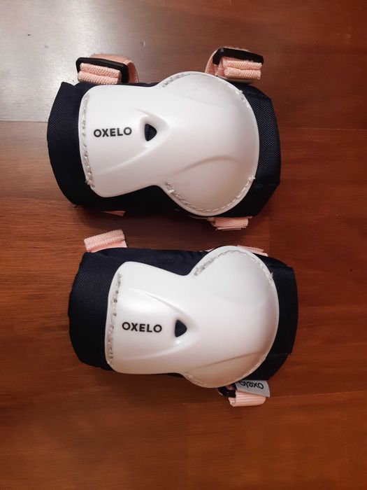 Conjunto NOVO de proteções de criança para bicicleta e afins