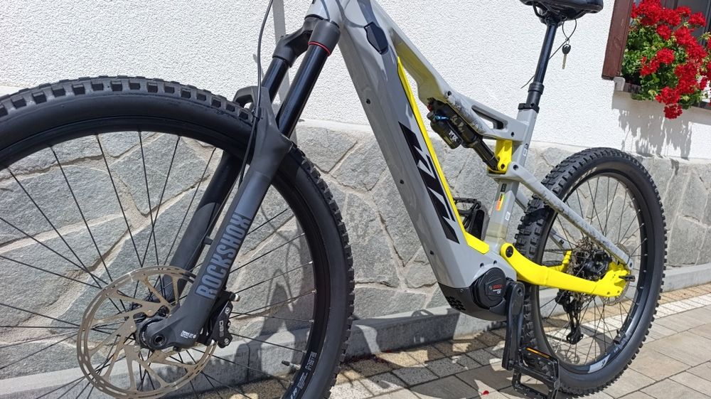 KTM Macina Kapoho 7972, Roz. L, 750 Wh Bosch, 474 km, rower elektryczny, 2023, ideał!