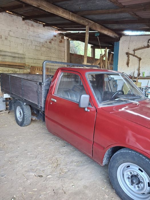 Carrinha de caixa aberta