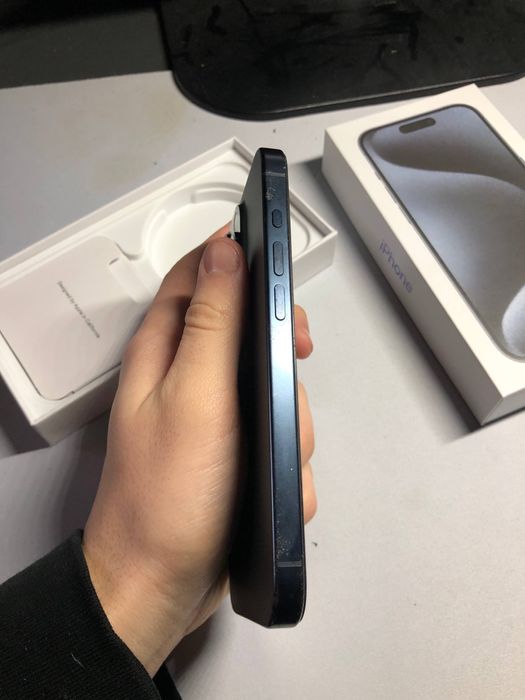 Iphone 15 pro esim 128gb