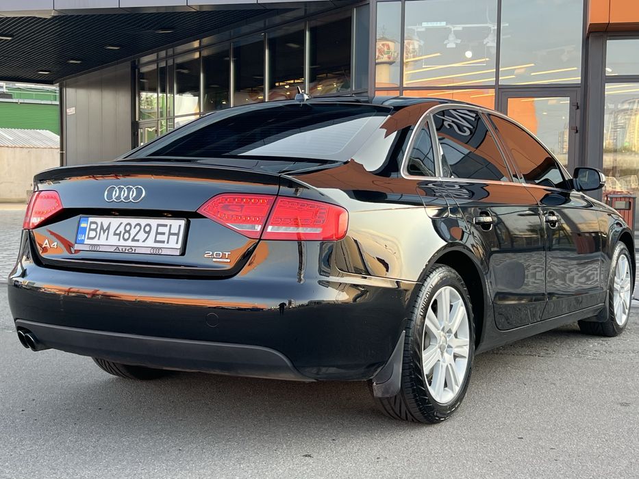 AUDI A4 B8 2011