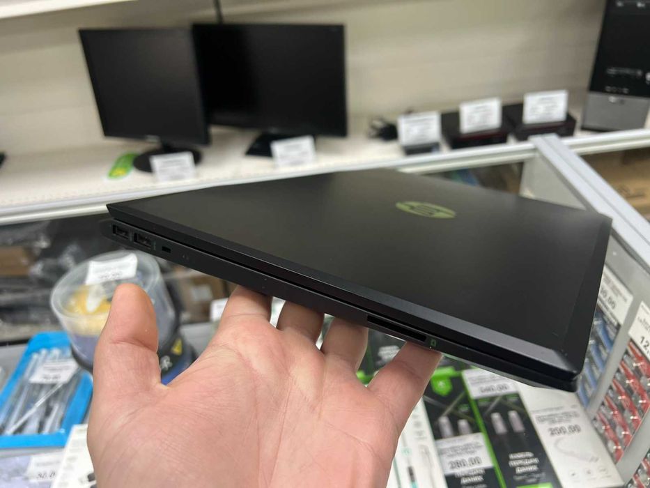 Ігровий ноутбук HP Pavilion Gaming 15/ i5/ Nvidia 1050Ti/16/500 GB