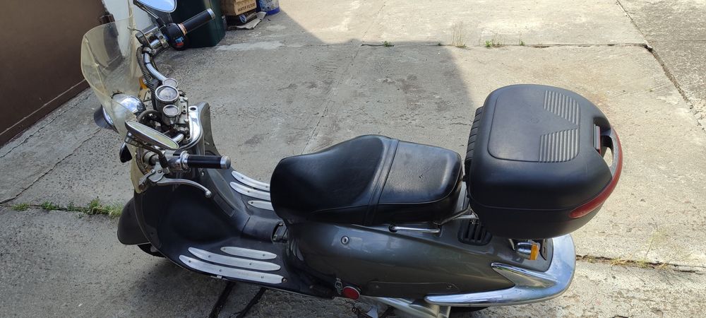 Мопед двомісний 125