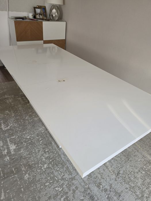 Mesa de sala de jantar