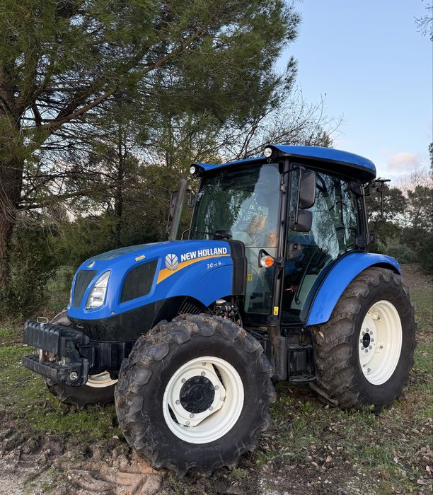 New Holland T4 75S // 600h // Nacional