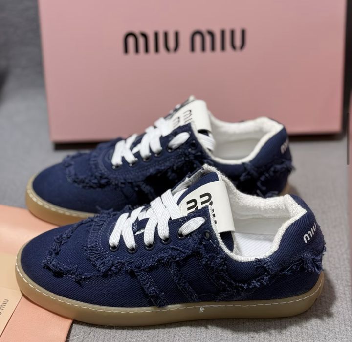 кросівки miu miu 35-40