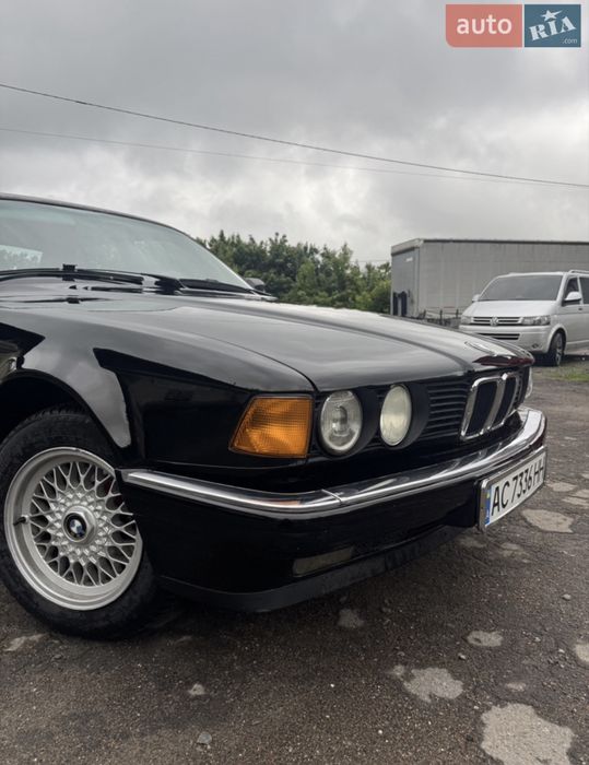 BMW e32 730i m30b30