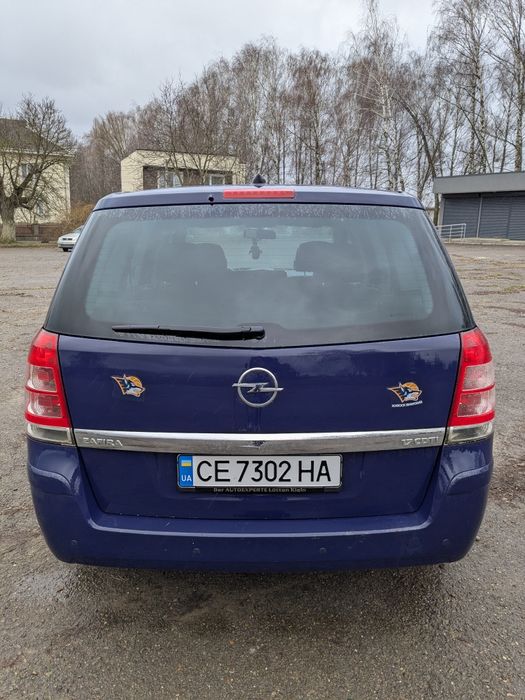 Opel zafira b 1.7cdti 2010 7містць