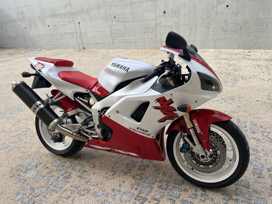 Yamaha YZF-R1 1000 1998 – A lenda que mudou tudo