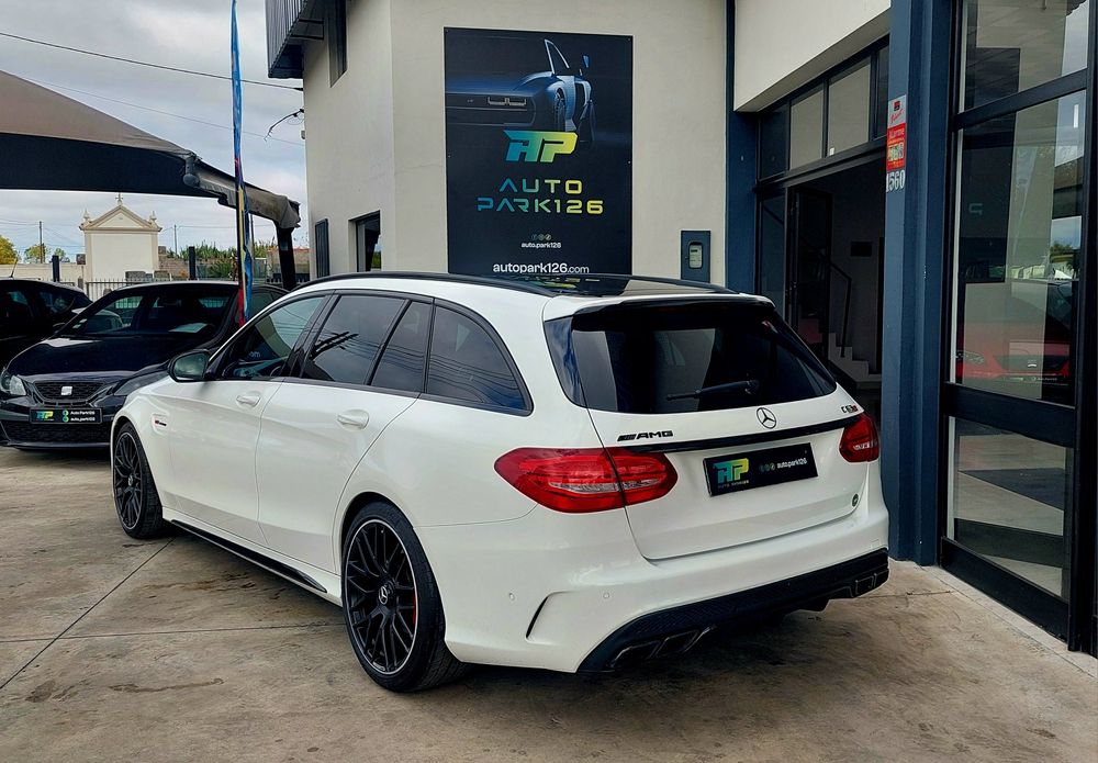 Mercedes-Benz C63 S AMG 510cv Carbon-Ceramic Packet