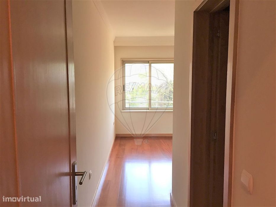 Apartamento T2 para arrendamento