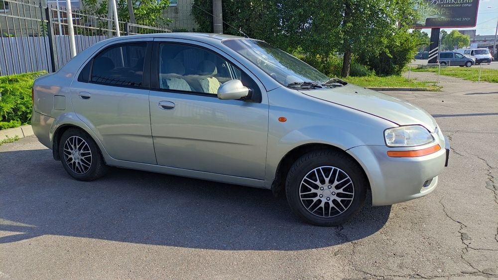 Chevrolet aveo T200