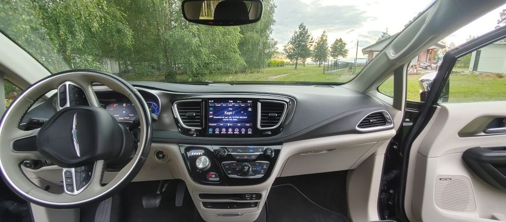 Chrysler Pacyfika Limited Hybryda