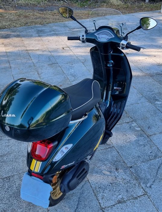 Vespa Sprint "Racing Sixties"