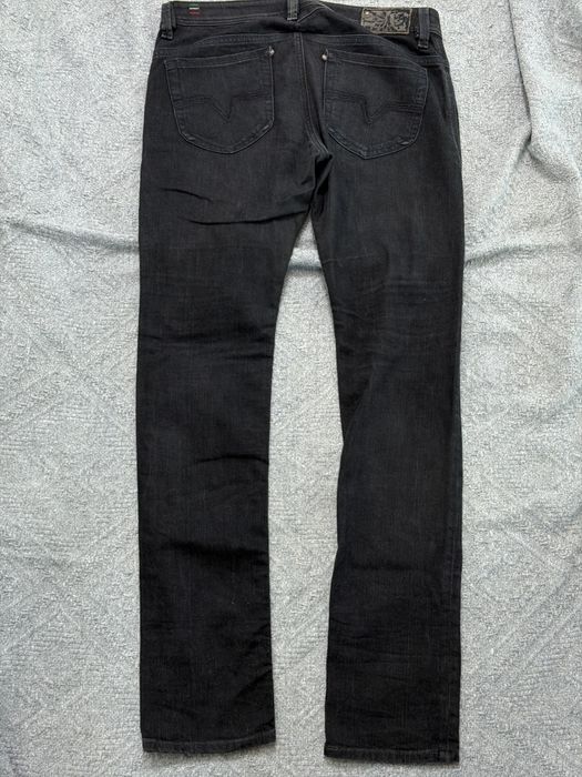 Czarne spodnie męskie Diesel w33