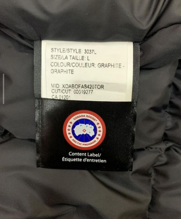 CANADA GOOSE пуховик