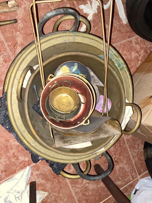 Vários tamanhos de tacho / alguidar em latão