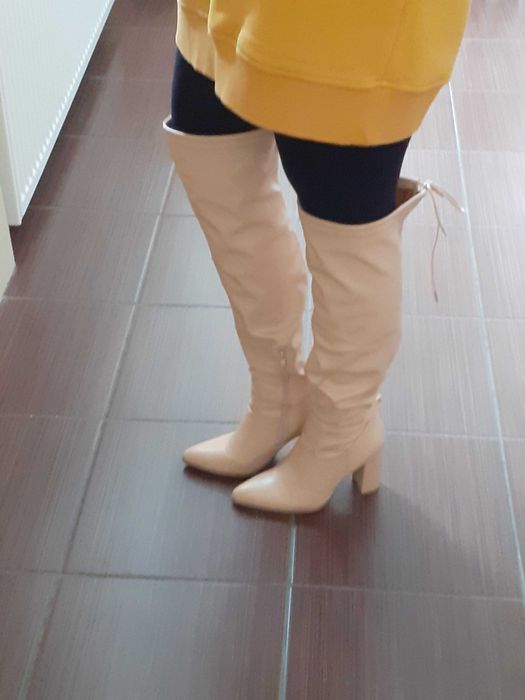 kozaki bezowe nowe śliczne