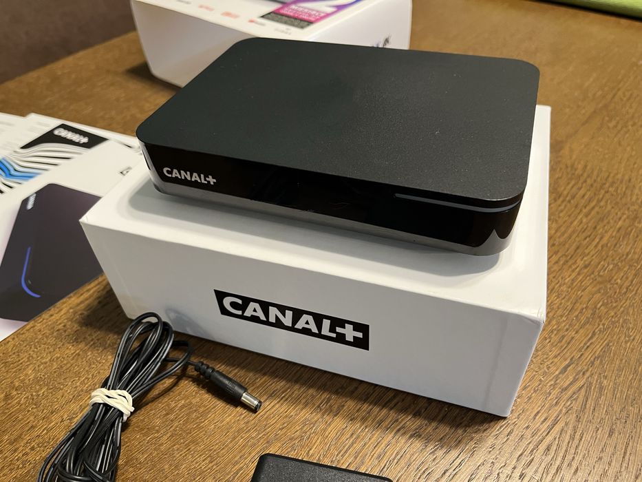 Canal+ Box dekoder Android 10 DVBT2