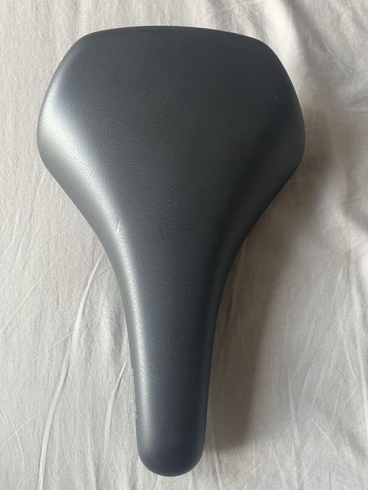 Siodło Selle Royal Essenza Athletic Czarne