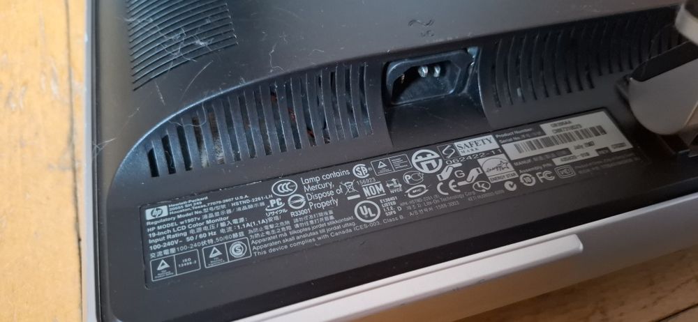 Sprzedam komputer, podzespoły w opisie.