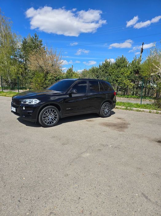 Весільний кортеж Авто преміум класу Прокат погодинно Авто на свята з водієм м. Хмельницький оренда