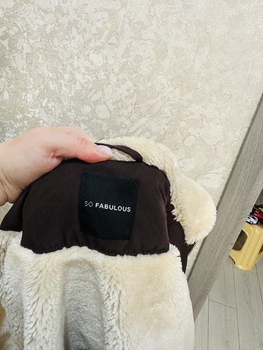 Жіноча парка коричнева