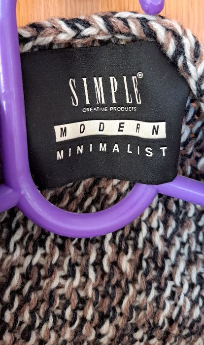 Długi szalik z kieszeniami Simple brazowy