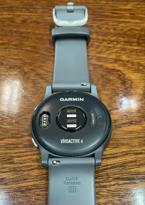Relógio desporto Garmin Vivoactive 4