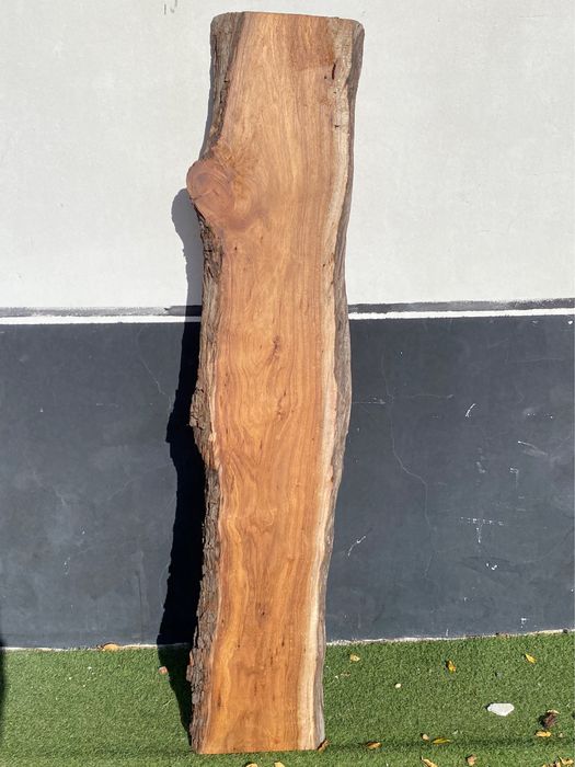 Tábua de acácia maciça aplainada 150×35×4 cm