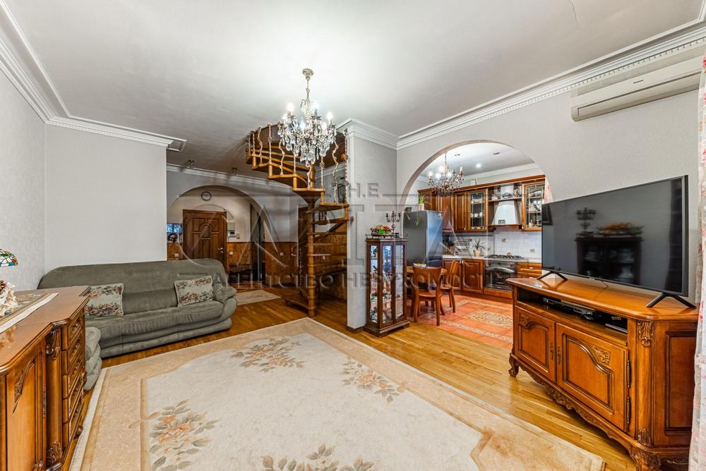 Продаж квартири, вул. Турівська, Подільський р-н