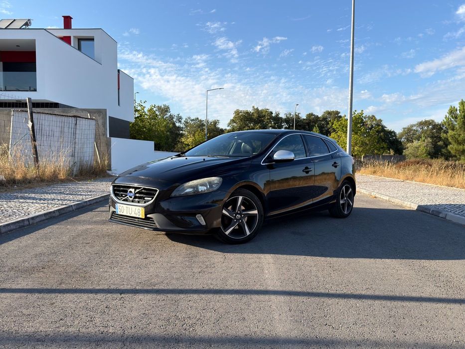 Volvo V40 D2 R Design